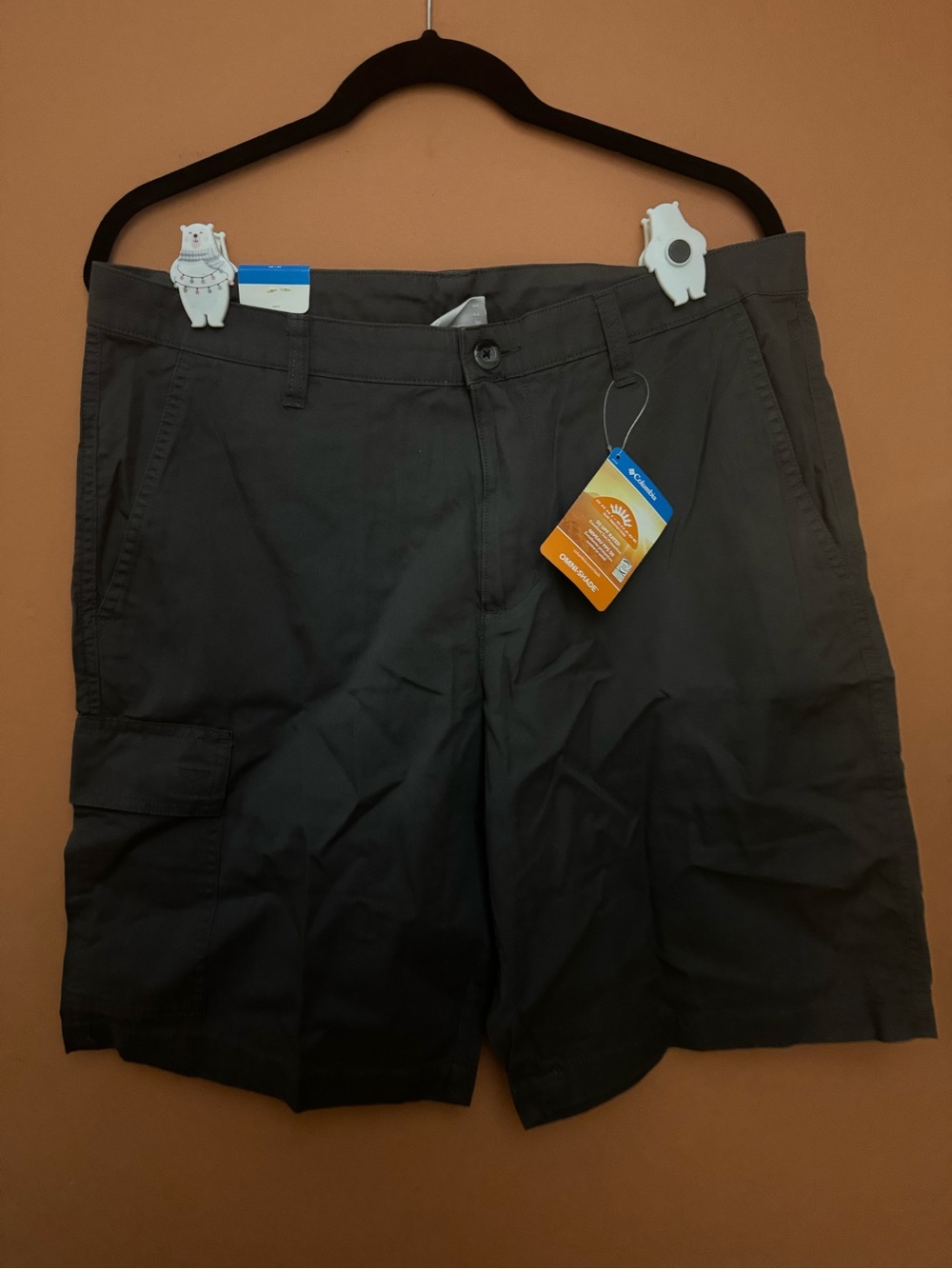 Columbia Gray Cargo Shorts - Men's